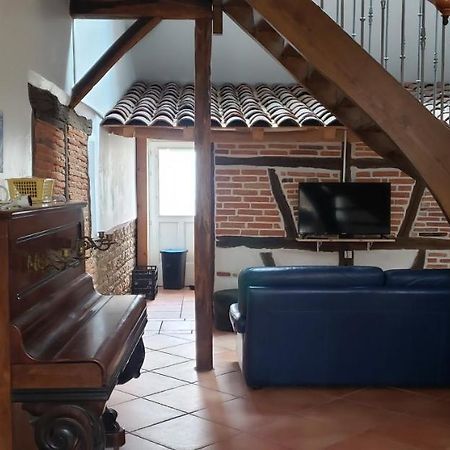 La Ferme Du Tilleul Foissiat Buitenkant foto
